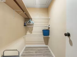 Photo #2: 24445269 Listing