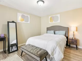 Photo #3: 24445269 Listing