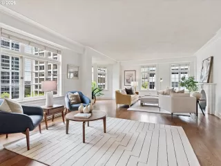 Photo #5: 244453260 Listing 