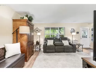 Photo #1: 24446161 Listing