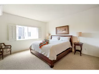 Photo #4: 24446223 Listing 