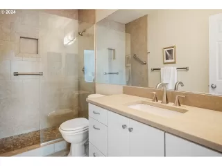 Photo #6: 24446223 Listing 