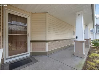 Photo #2: 24446863 Listing 