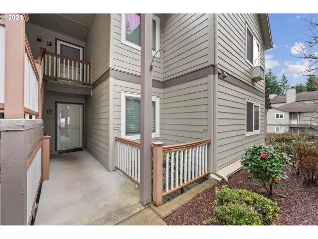 MLS: 24448025 Condo For Sale