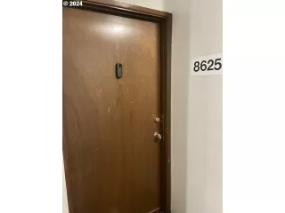 Photo #2: 24450694 Listing 