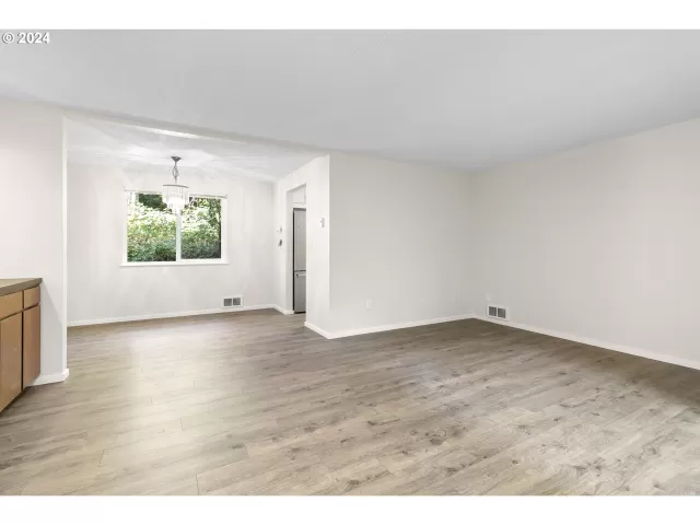 MLS: 24450967 Condo For Sale