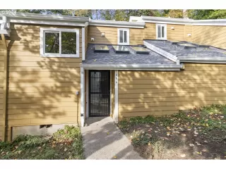 Photo #2: 24450967 Listing