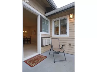 Photo #4: 24451648 Listing 