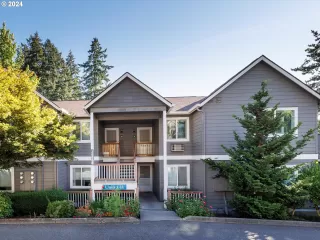 Photo #2: 24452446 Listing