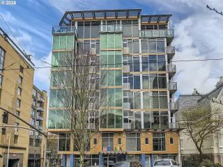 Photo #1: 24454681 Listing