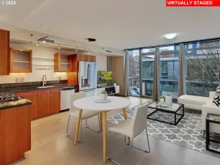 Photo #2: 24454747 Listing 