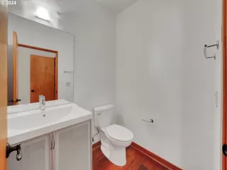 Photo #2: 24455445 Listing