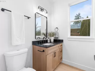 Photo #2: 24456201 Listing