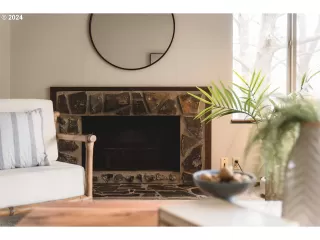 Photo #3: 24456877 Listing 