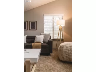 Photo #6: 24456877 Listing 