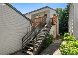 Photo #1: 24457355 Listing 