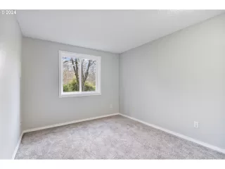 Photo #2: 24457466 Listing 