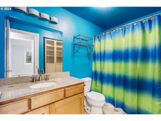 Photo #4: 24457466 Listing 