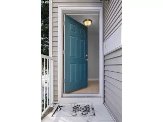 Photo #2: 24458778 Listing