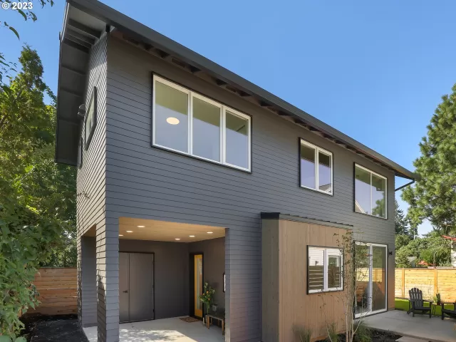 MLS: 24458971 Condo For Sale