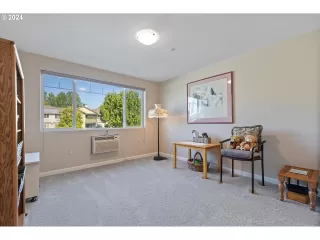 Photo #5: 24459602 Listing 