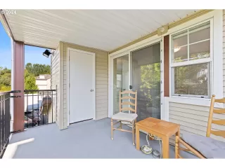 Photo #6: 24459602 Listing 