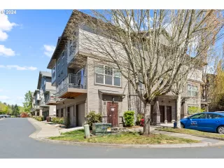 Photo #3: 24459783 Listing 