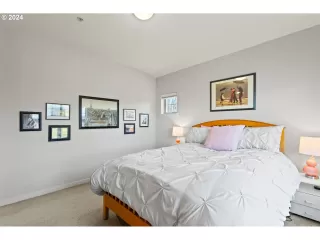 Photo #6: 24459783 Listing 