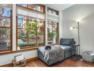 Photo #3: 24460995 Listing 