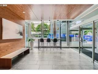 Photo #5: 24462357 Listing 