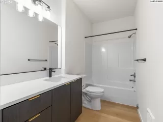 Photo #1: 24462682 Listing 