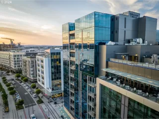 Photo #2: 24463120 Listing 