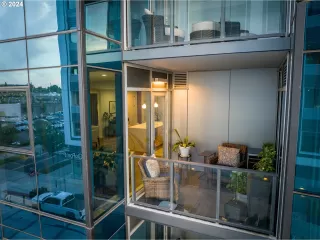 Photo #4: 24463120 Listing 