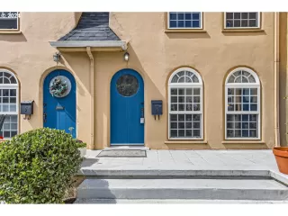 Click for more information on MLS # 24463486 : 909 NE BRAZEE ST 6 More Details about MLS # 24463486 : 909 NE BRAZEE ST 6