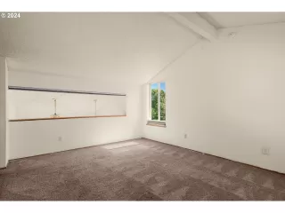 Photo #5: 24465745 Listing 