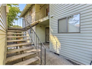 Photo #1: 24466444 Listing