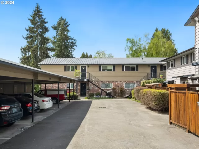 MLS: 24466628 Condo For Sale