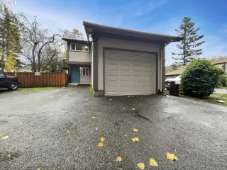 More Details about MLS # 24468301 : 2381 SE 112TH AVE 1