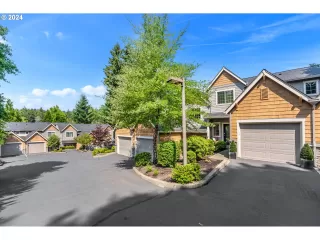 Photo #2: 24470466 Listing