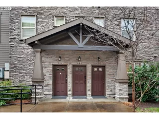 Click for more information on MLS # 24472192 : 688 NE ADWICK DR More Details about MLS # 24472192 : 688 NE ADWICK DR