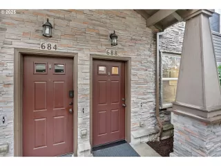 Photo #1: 24472192 Listing