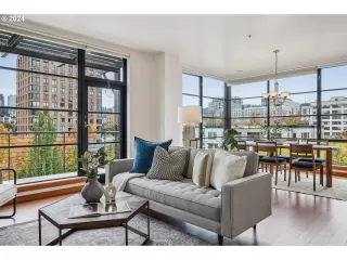 Photo #5: 24472267 Listing 