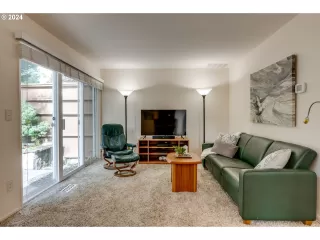 Photo #1: 24472376 Listing 