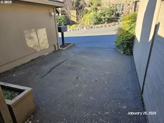 Photo #4: 24472458 Listing 