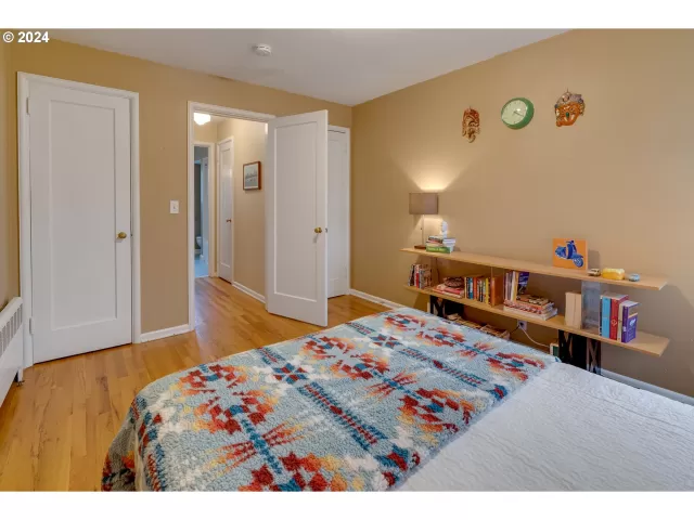 MLS: 24474397 Condo For Sale