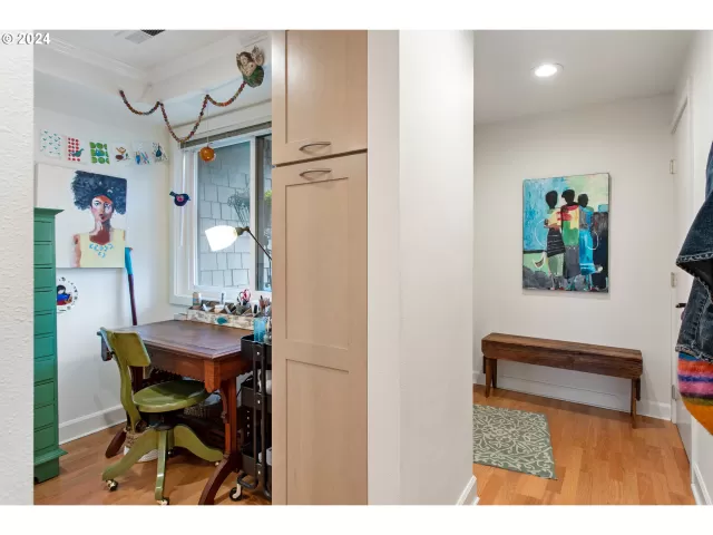 MLS: 24474787 Condo For Sale