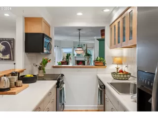 Photo #1: 24474787 Listing