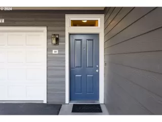 Photo #2: 24476673 Listing 