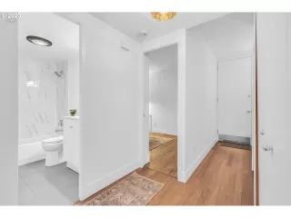 Photo #3: 24478807 Listing 