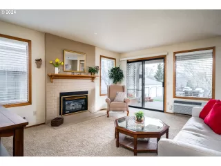 Photo #2: 24479052 Listing